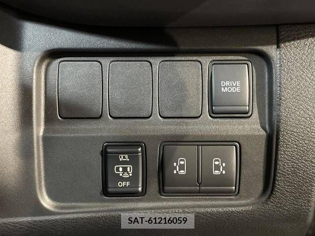 Nissan SERENA 2020-05 325085-5