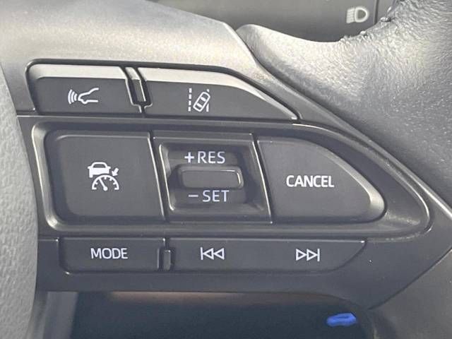 Toyota YARIS CROSS 2021-03 18953-5
