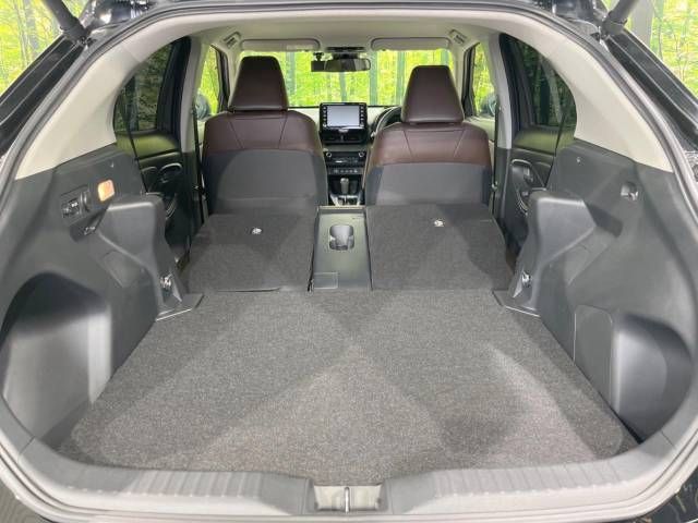 Toyota YARIS CROSS 2021-03 18953-10
