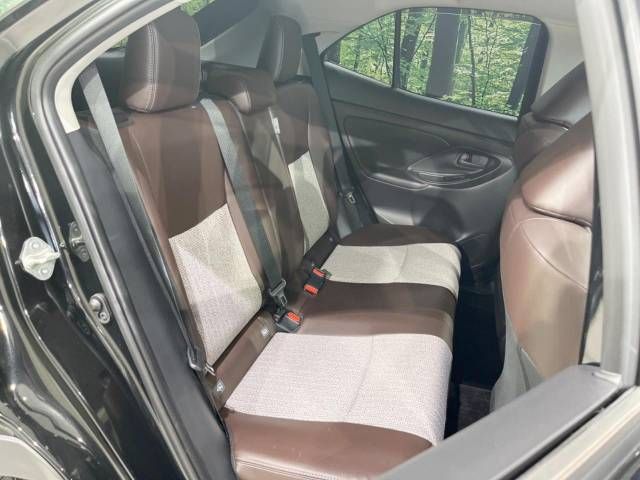 Toyota YARIS CROSS 2021-03 18953-9