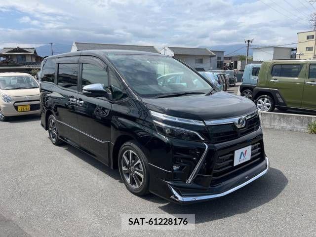 Toyota VOXY 2019-03 288877-17