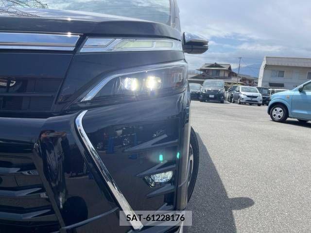 Toyota VOXY 2019-03 288877-13