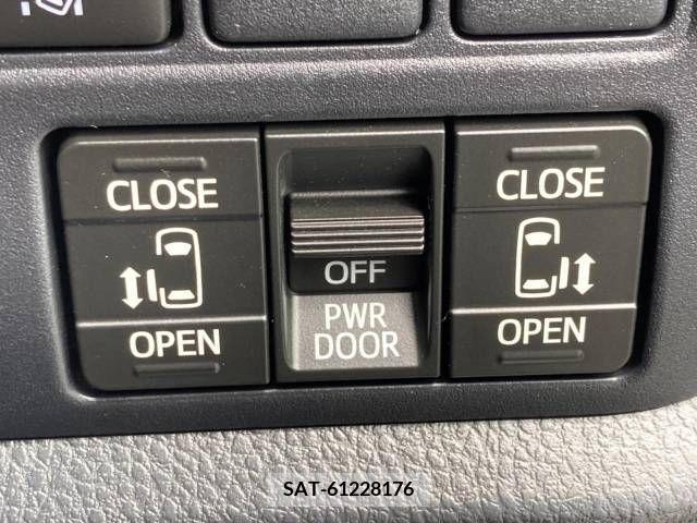 Toyota VOXY 2019-03 288877-5