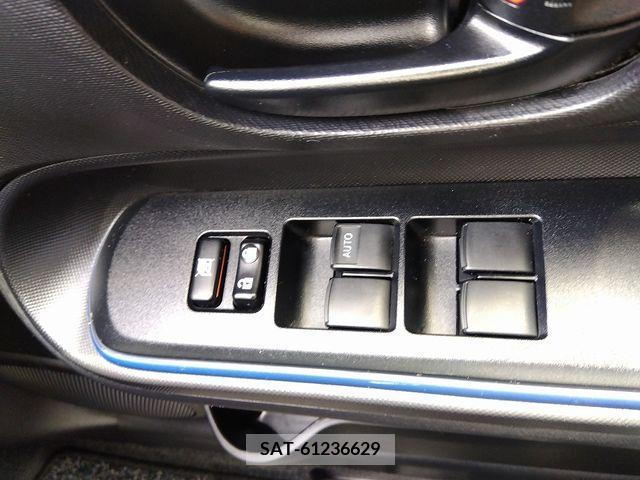 Toyota AQUA 2015-12 292156-22
