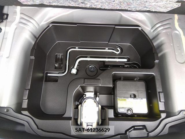 Toyota AQUA 2015-12 292156-23