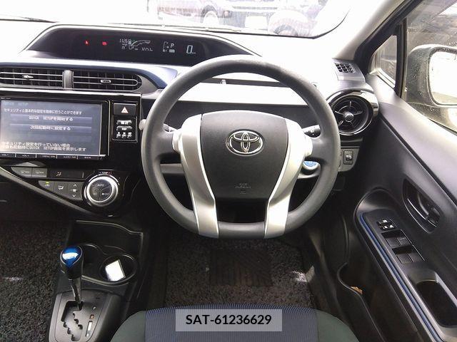 Toyota AQUA 2015-12 292156-3