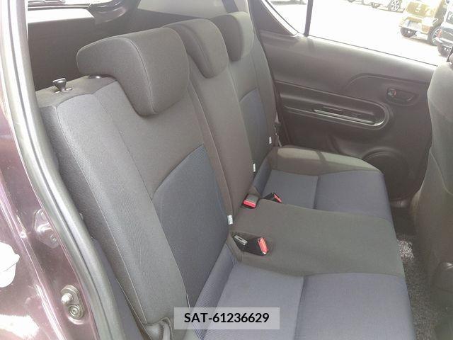 Toyota AQUA 2015-12 292156-18