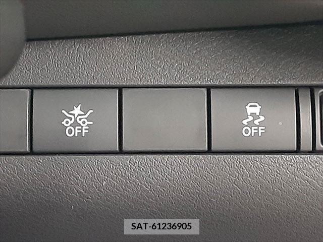 Nissan KICKS 2020-10 345825-5