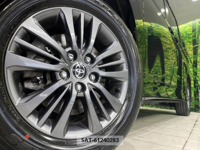 Toyota VOXY 2023-10 289261-12