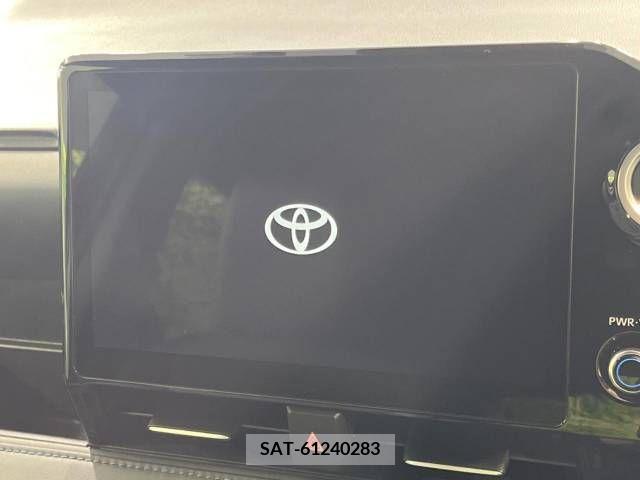 Toyota VOXY 2023-10 289261-2