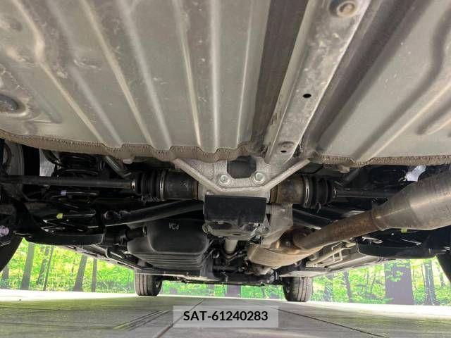 Toyota VOXY 2023-10 289261-19