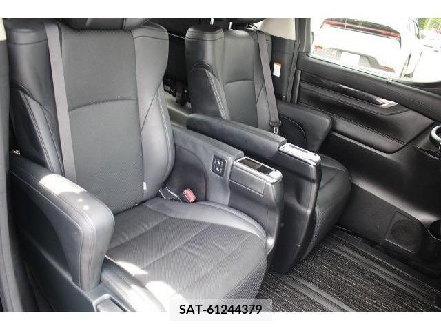 Toyota VELLFIRE 2019-07 303655-15