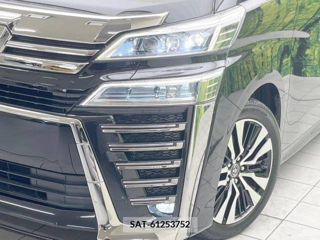 Toyota VELLFIRE 2018-10 369836-13