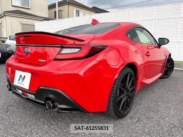 Subaru BRZ 2021-10 342927-17