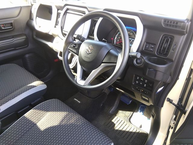 Suzuki HUSTLER 2022-02 183223-16