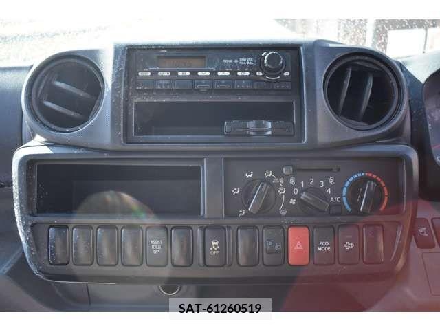 Hino DUTRO 2016-12 203741-12