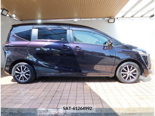 Toyota SIENTA 2018-05 298343-6
