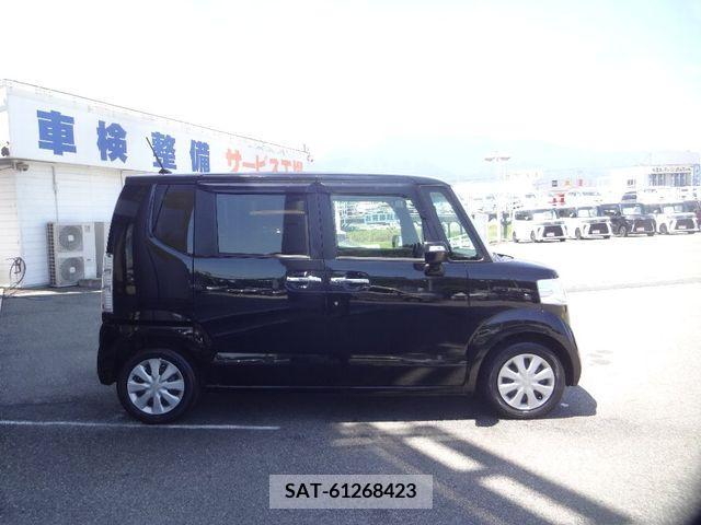 Honda N BOX 2017-06 364479-3