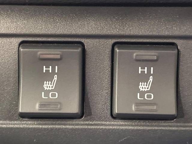 Toyota COROLLA CROSS 2022-08 12494-6