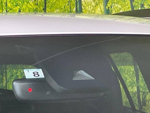 Toyota COROLLA CROSS 2022-08 12494-4