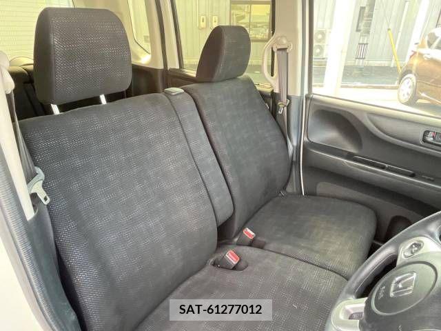 Honda N BOX 2017-05 306707-11