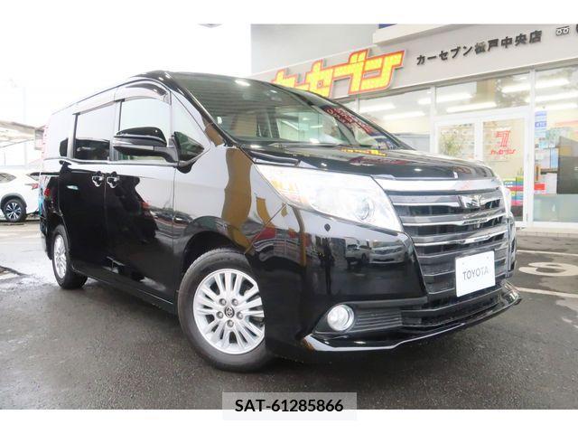 Toyota NOAH 2014-08 241775-0