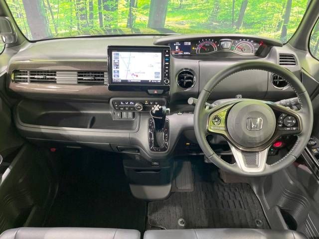 Honda N BOX CUSTOM 2019-01 193393-1