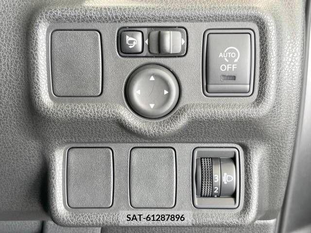 Nissan NOTE 2013-06 327240-7