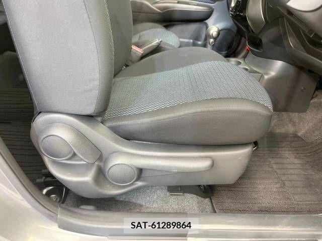 Nissan NOTE 2013-04 256775-7