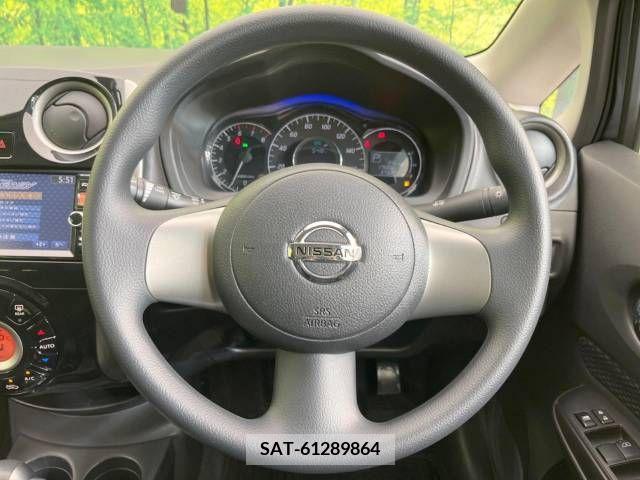 Nissan NOTE 2013-04 256775-11
