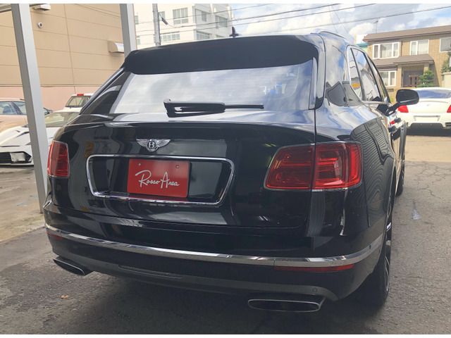 Bentley BENTAYGA 2018-12 21791-11