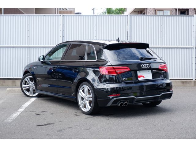 Audi A3 2017-08 9070-2