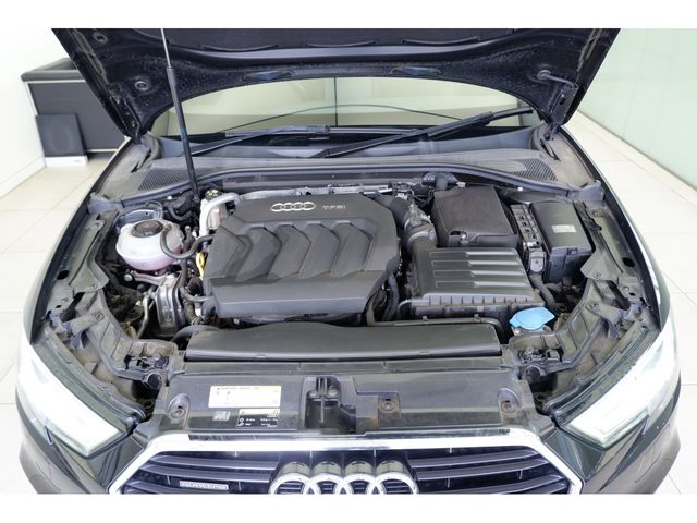 Audi A3 2017-08 9070-11