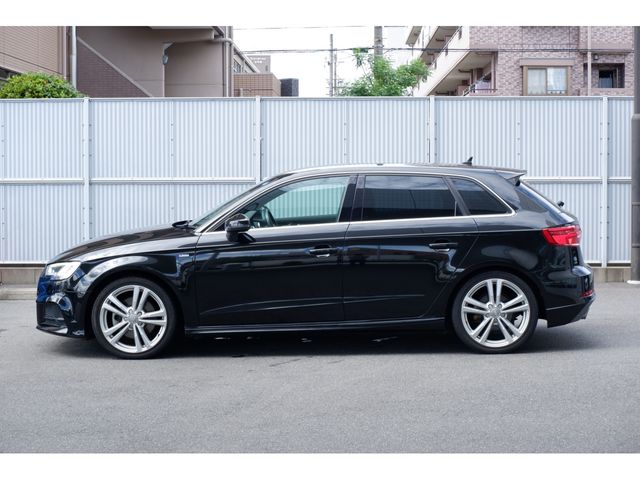 Audi A3 2017-08 9070-1