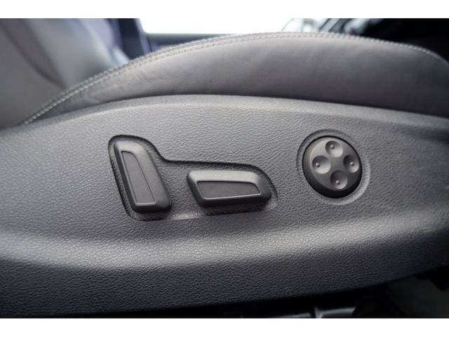Audi A3 2017-08 9070-25
