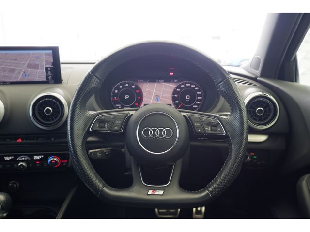 Audi A3 2017-08 9070-14