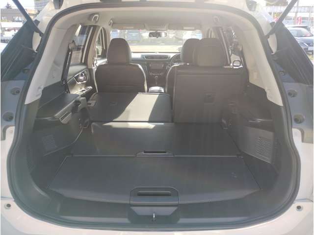 Nissan X-TRAIL 2014-09 12907-13