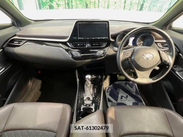 Toyota C-HR 2017-05 264256-1