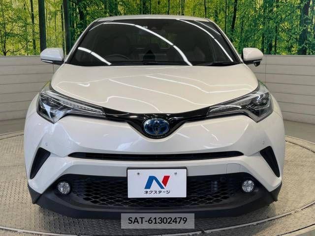 Toyota C-HR 2017-05 264256-14
