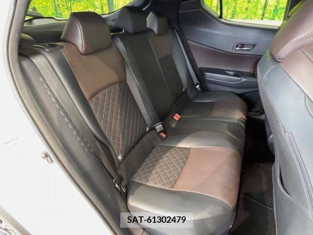 Toyota C-HR 2017-05 264256-9