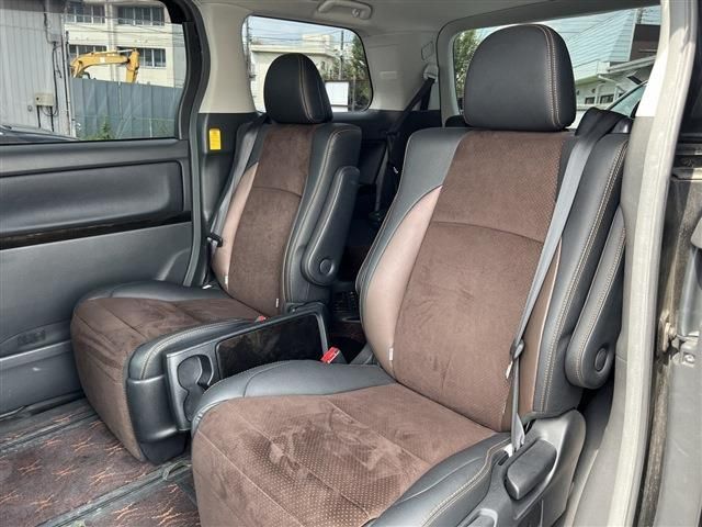 Toyota ALPHARD 2013-02 12179-19