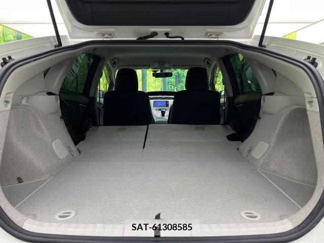 Toyota PRIUS 2013-07 281955-10