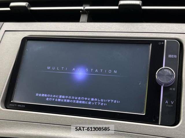Toyota PRIUS 2013-07 281955-2