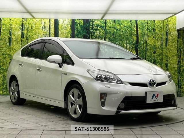 Toyota PRIUS 2013-07 281955-16