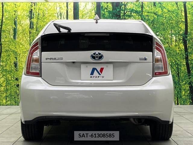 Toyota PRIUS 2013-07 281955-15