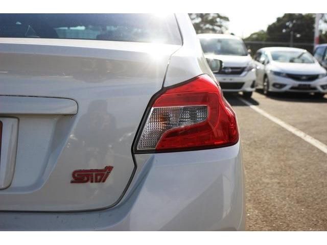 Subaru WRX STI 2017-09 27284-7