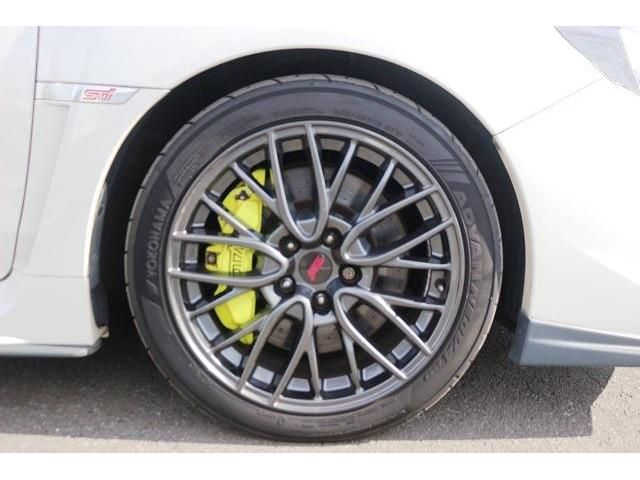 Subaru WRX STI 2017-09 27284-9