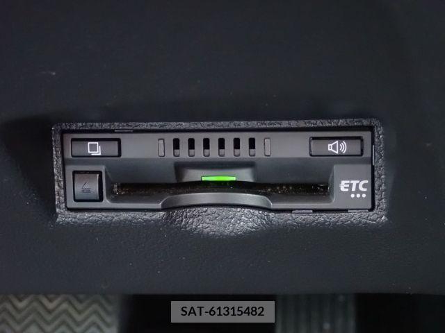 Toyota PRIUS 2019-06 366517-6