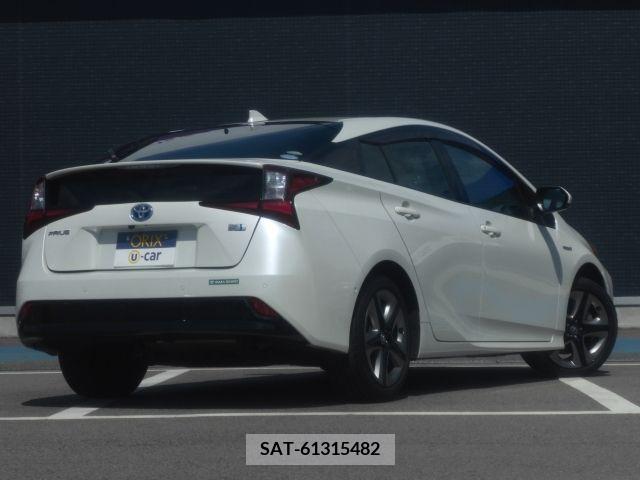 Toyota PRIUS 2019-06 366517-2