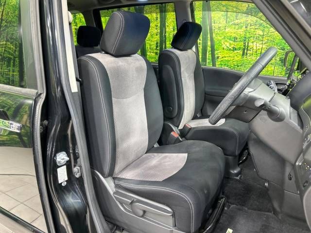 Nissan SERENA 2014-10 10037-8